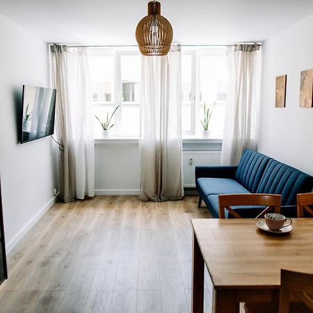 Apartament Antrakt 耶莱尼亚古拉 外观 照片