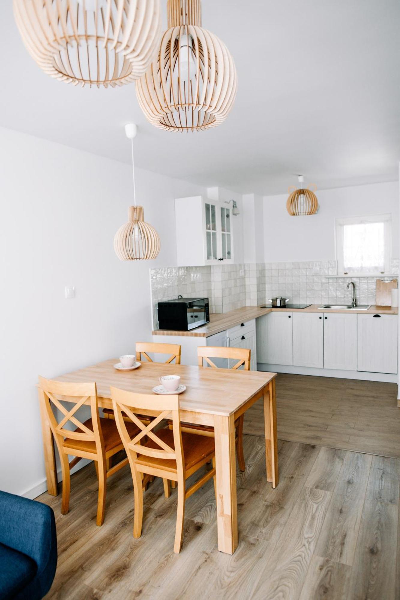 Apartament Antrakt 耶莱尼亚古拉 外观 照片
